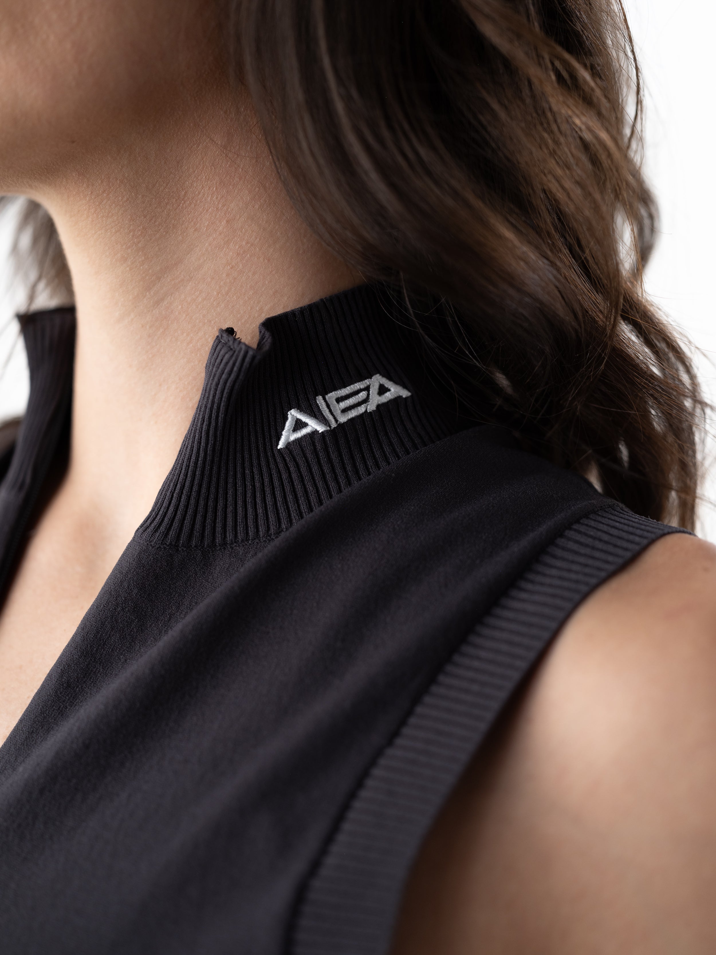 Mock Neck Sleeveless Top for Golf & Tennis – AIEA Golf